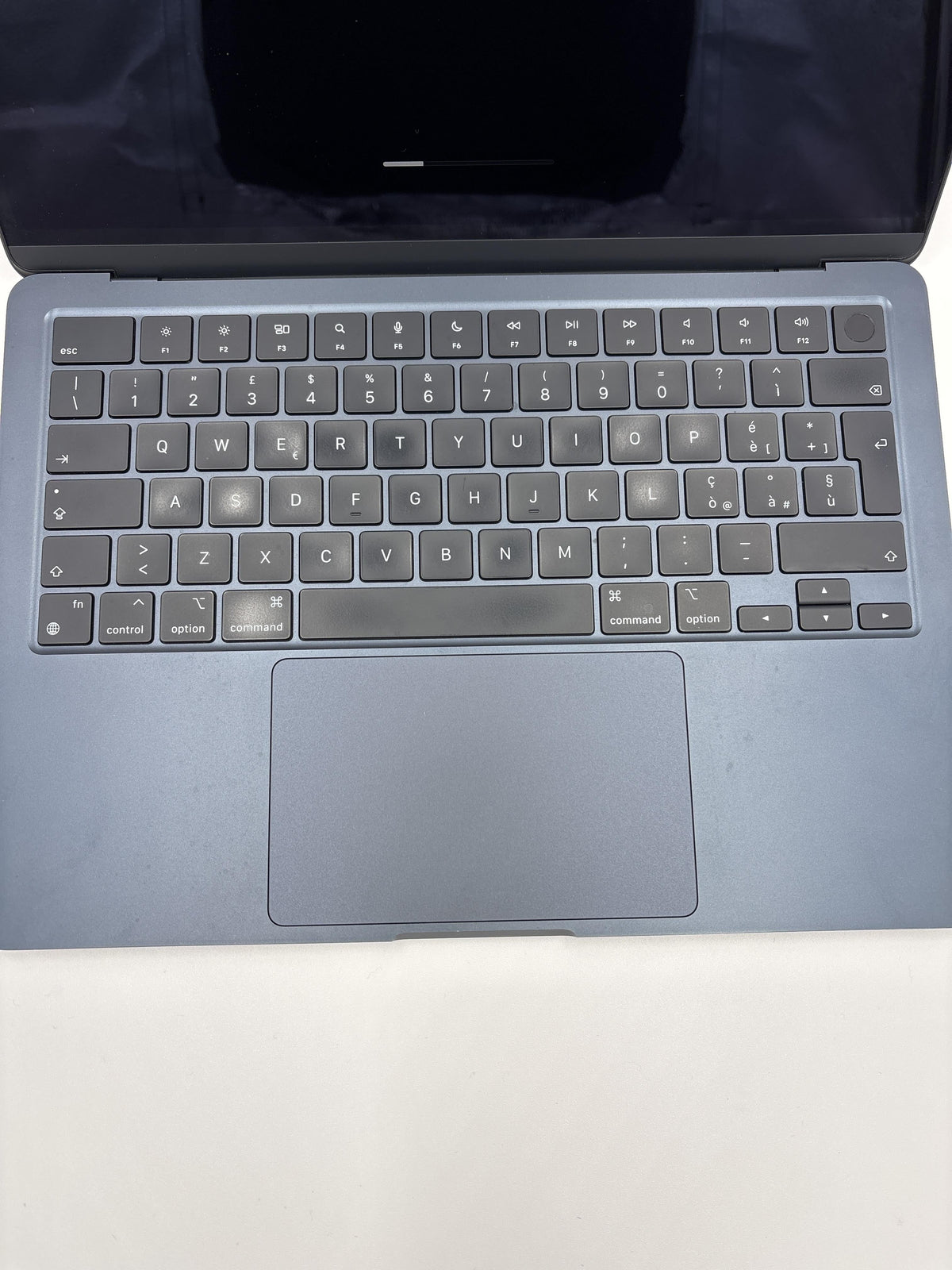 MacBook Air 13 2022 Blue 3.49 GHz M2 8-Core CPU 8GB Unified Memory 256GB Solid State Drive 8-Core GPU